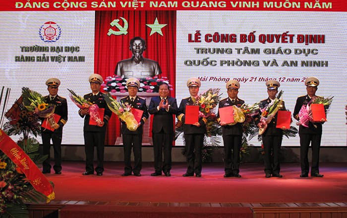 Trường Đại học Hàng hải Việt Nam: Công bố Quyết định thành lập Trung tâm Giáo dục Quốc phòng và An ninh