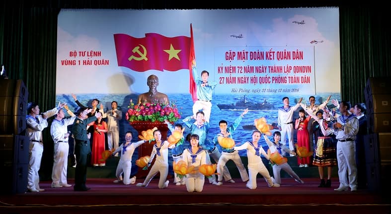 Các đơn vị Hải quân: Tổ chức gặp mặt đoàn kết quân dân