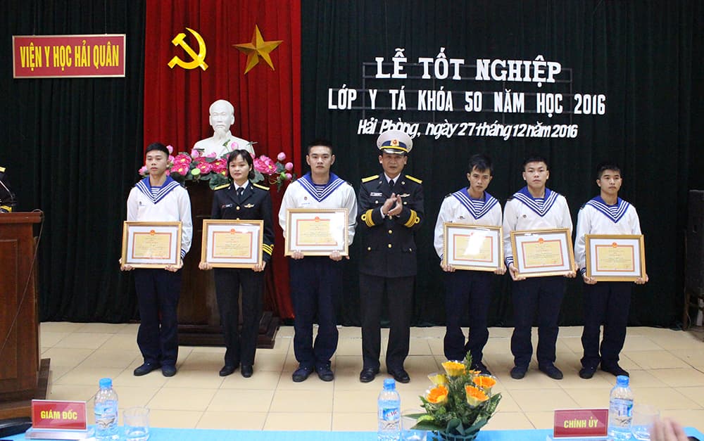 Viện Y học Hải quân tổ chức Lễ tốt nghiệp đào tạo y tá Khóa 50