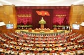 Bộ Chính trị chỉ đạo kiểm điểm tự phê bình và phê bình, gắn với thực hiện Nghị quyết Trung ương 4, khóa XII