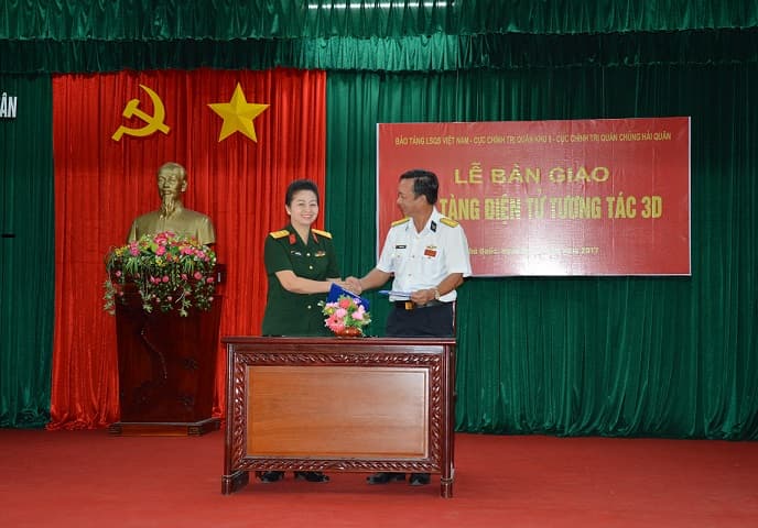 Bàn giao Bảo tàng điện tử tương tác 3D cho Vùng 5 Hải quân