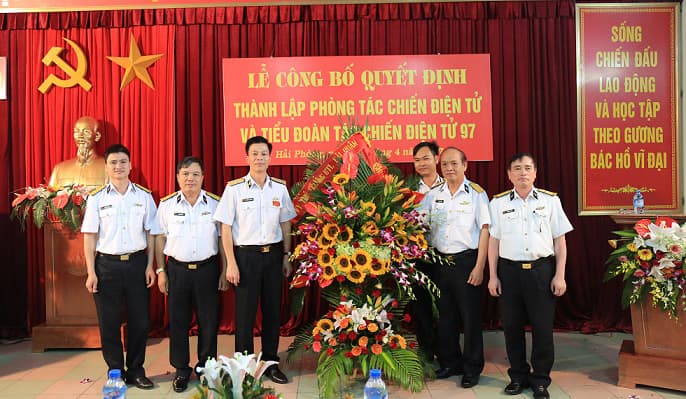  Thành lập Phòng Tác chiến điện tử và Tiểu đoàn Tác chiến điện tử 97