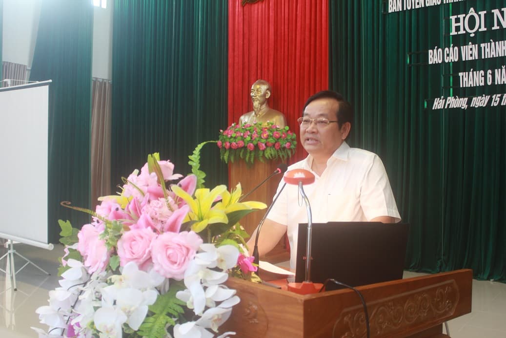 Hội nghị báo cáo viên thành phố Hải Phòng tháng 6-2017