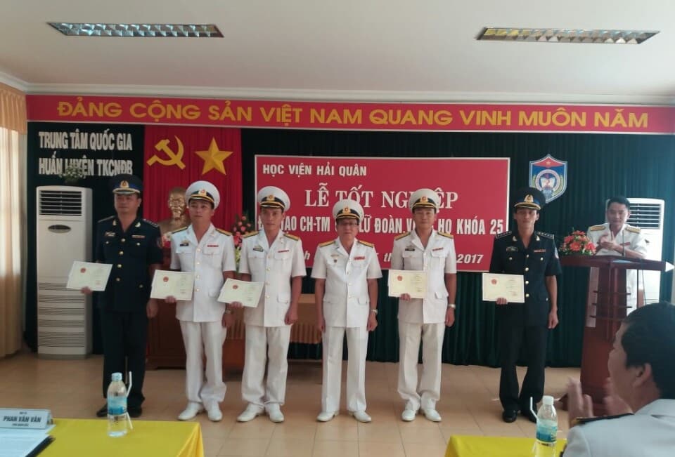 Học viện Hải quân: Tổ chức Lễ tốt nghiệp đào tạo chỉ huy -tham mưu cấp Lữ đoàn, Vùng Hải quân khóa 25