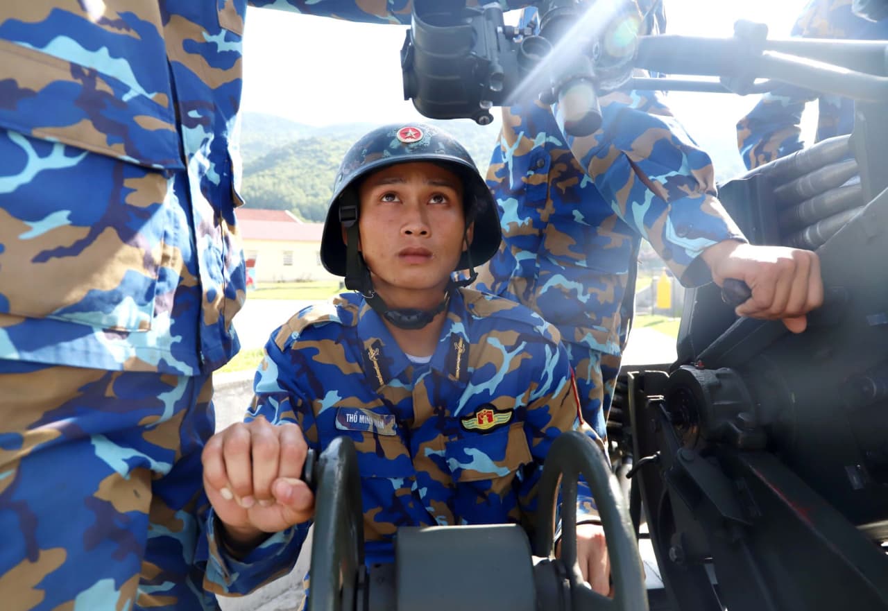 Tiểu đoàn Pháo phòng không 353, Vùng 3 thi đua huấn luyện giỏi