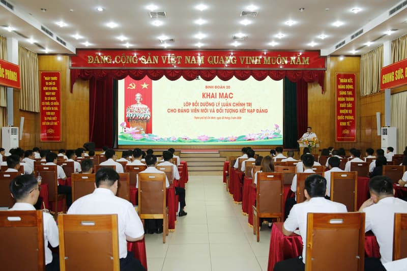 Binh đoàn 20: Bồi dưỡng lý luận chính trị cho đảng viên mới và đối tượng đảng