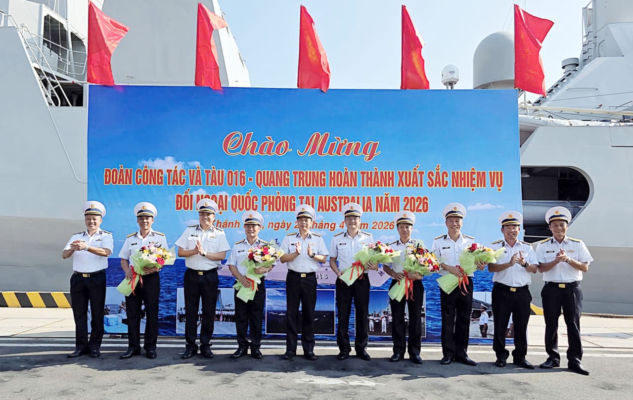 Tàu 016 và đoàn công tác hoàn thành xuất sắc nhiệm vụ đối ngoại quốc phòng tại Australia