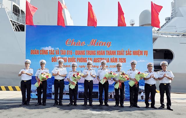 Tàu 016 và đoàn công tác hoàn thành xuất sắc nhiệm vụ đối ngoại quốc phòng tại Australia
