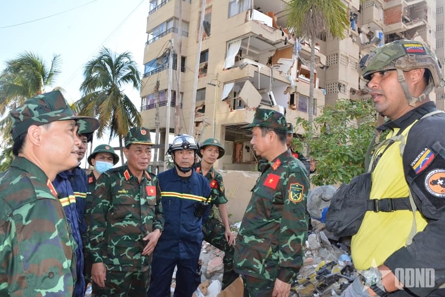 Đại tướng Phan Văn Giang gửi thư biểu dương các sĩ quan, quân nhân chuyên nghiệp tham gia khắc phục hậu quả động đất tại Venezuela