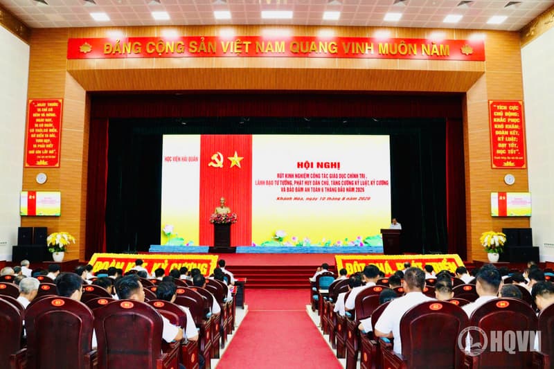 Học viện Hải quân đổi mới công tác giáo dục chính trị, xây dựng đơn vị vững mạnh toàn diện