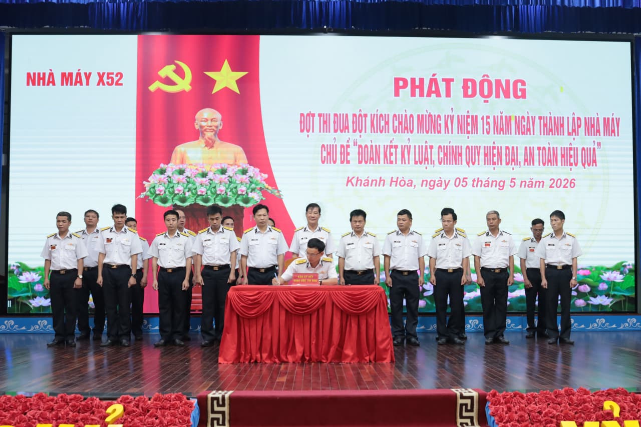 Nhà máy X52 phát động thi đua đột kích