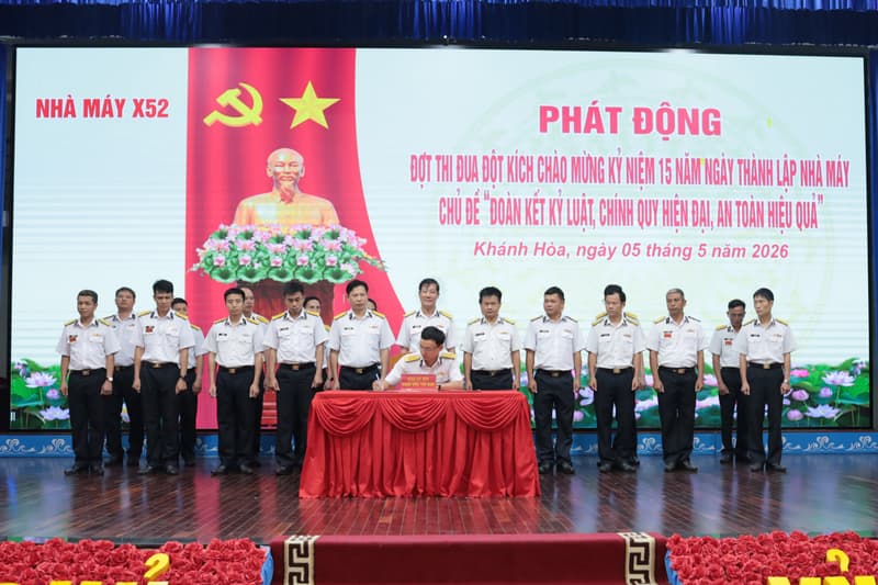 Nhà máy X52 phát động thi đua đột kích