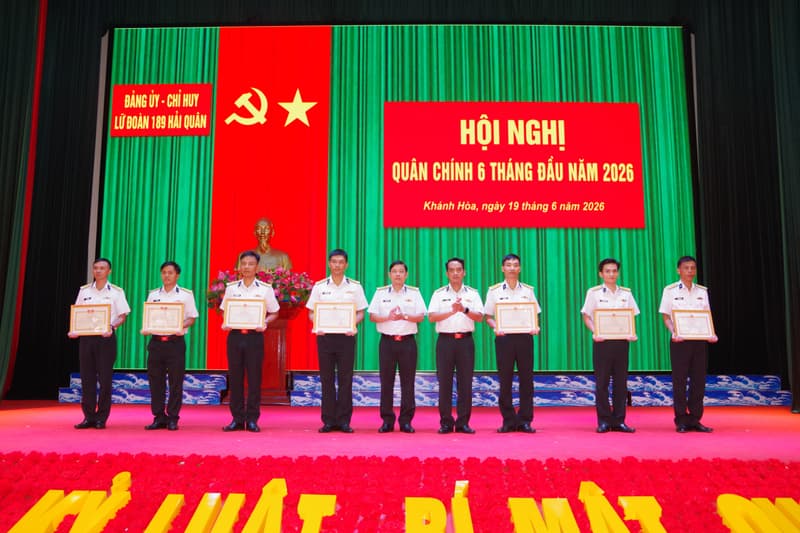 Lữ đoàn 189 hoàn thành xuất sắc nhiệm vụ 6 tháng đầu năm 2026