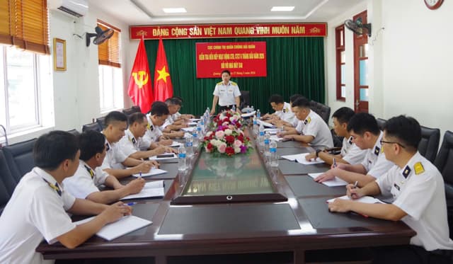 Kiểm tra hoạt động công tác đảng, công tác chính trị tại Nhà máy X48