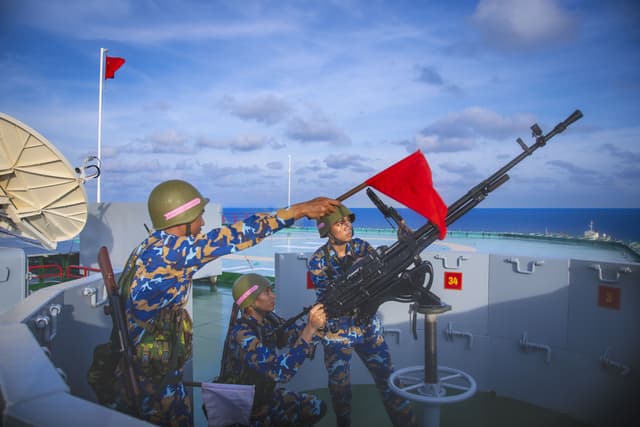 Sôi nổi các hoạt động Tháng Thanh niên ở Vùng 2 Hải quân