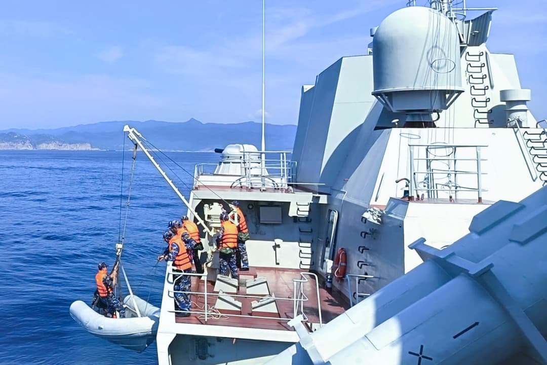 Lữ đoàn 162 hoàn thành tốt nhiệm vụ huấn luyện K2 trên biển