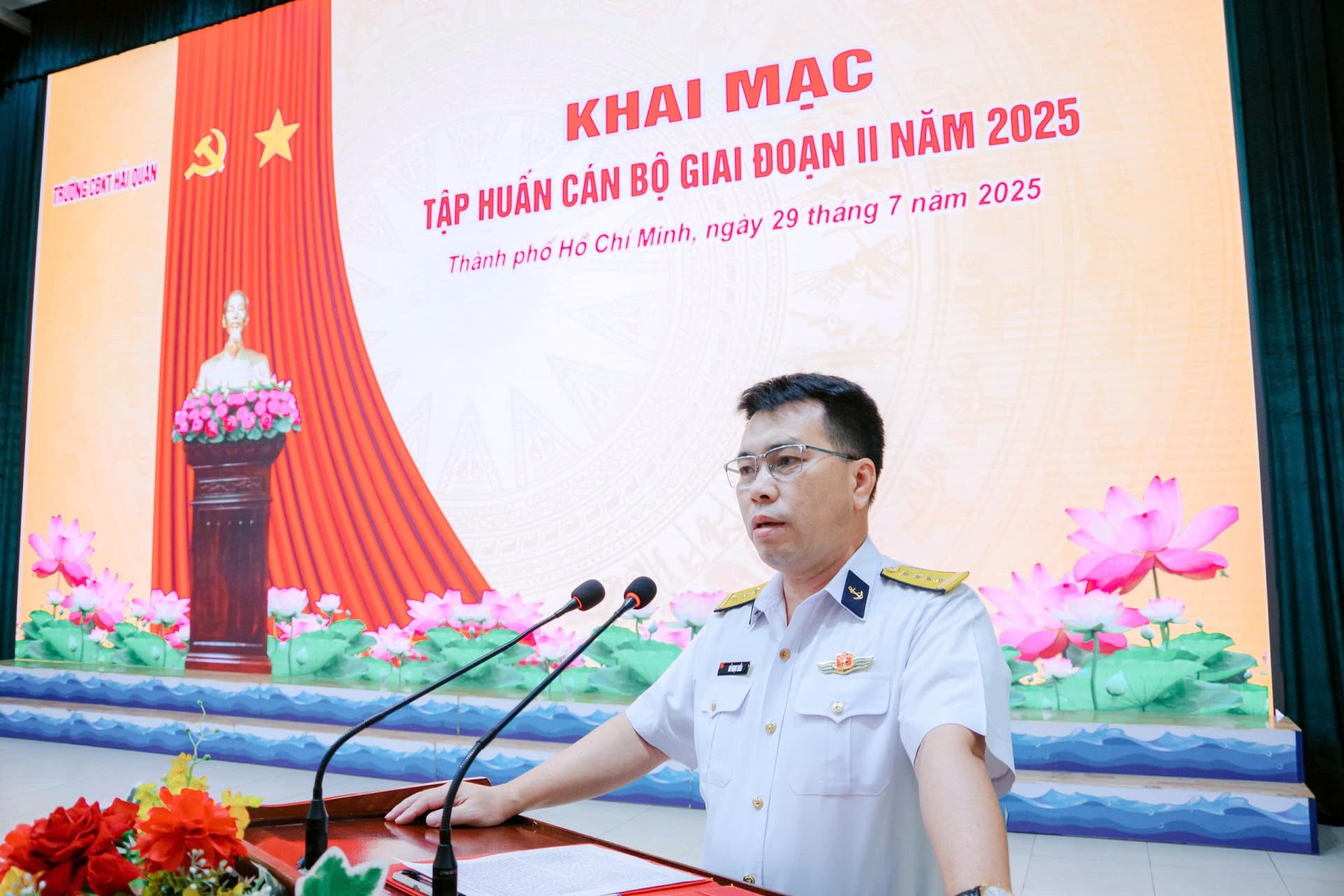 Trường Cao đẳng Kỹ thuật Hải quân tập huấn cán bộ đợt 2 năm 2025