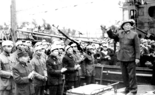 PHÁT HUY GIÁ TRỊ ĐƯỜNG HỒ CHÍ MINH TRÊN BIỂN  XÂY DỰNG NỀN QUỐC PHÒNG TOÀN DÂN, BẢO VỆ TỔ QUỐC TRONG TÌNH HÌNH MỚI