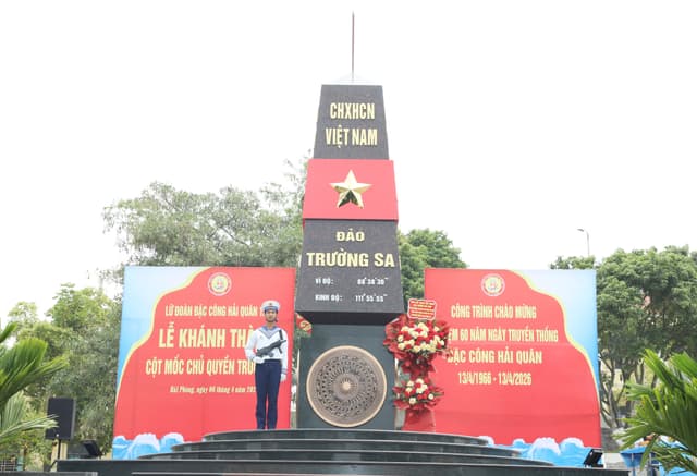 Lữ đoàn Đặc công Hải quân 126 khánh thành công trình cột mốc chủ quyền Trường Sa