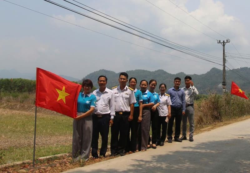 Hội phụ nữ đặc khu Trường Sa tổ chức chương trình “Ngọn cờ chủ quyền - kết nối vạn dặm yêu thương”