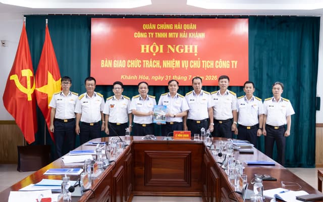 Bàn giao chức trách, nhiệm vụ Chủ tịch Công ty TNHH MTV Hải Khánh