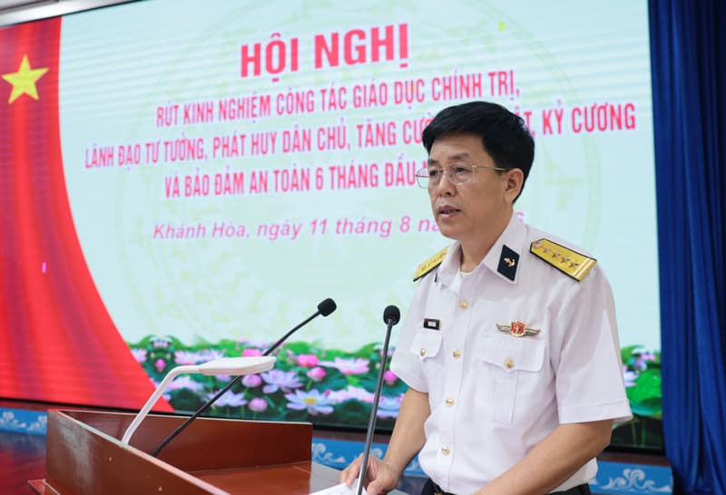 Nhà máy X52 rút kinh nghiệm công tác giáo dục chính trị, lãnh đạo tư tưởng