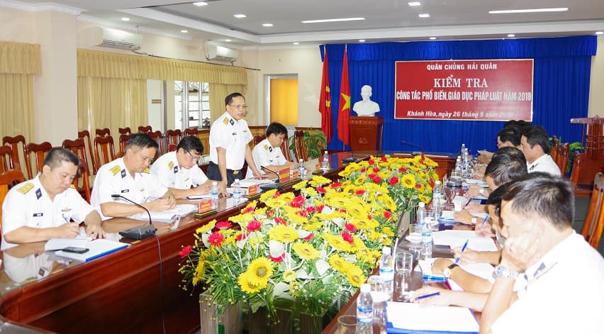 Học viện Hải quân vận dụng nhiều hình thức trong tuyên truyền, phổ biến, giáo dục pháp luật