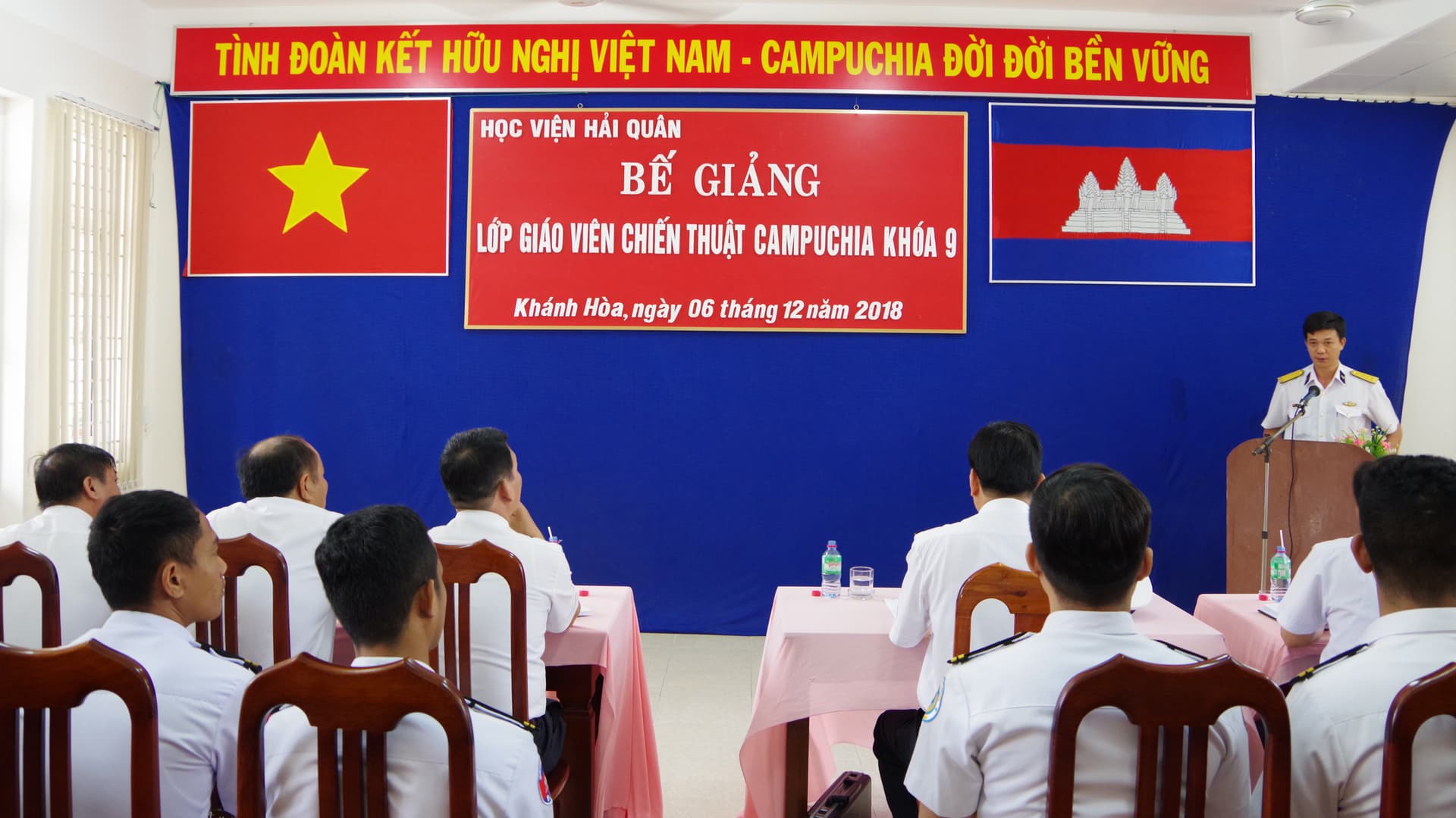 Học viện Hải quân: Bế giảng Lớp đào tạo giáo viên chiến thuật khóa 9 cho Hải quân Hoàng gia Cam-pu-chia