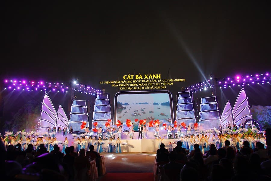 Ấn tượng, sâu lắng đêm nghệ thuật Cát Bà Xanh 2019