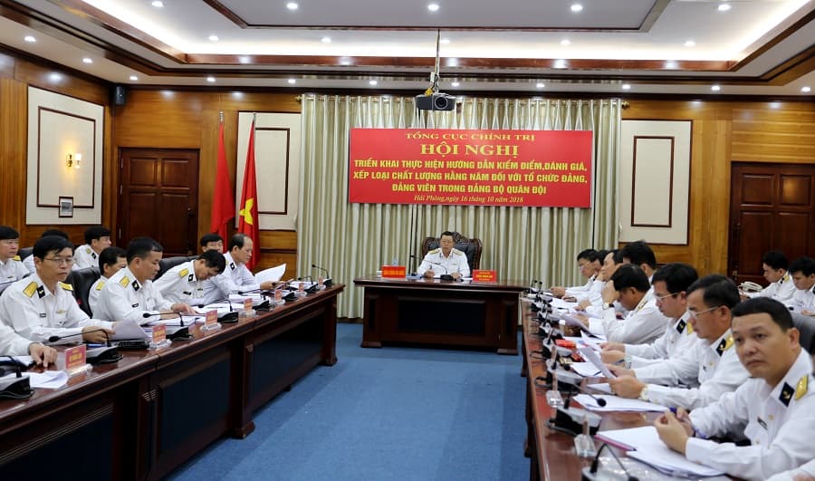Triển khai thực hiện hướng dẫn kiểm điểm, đánh giá xếp loại chất lượng tổ chức đảng, đảng viên trong quân đội