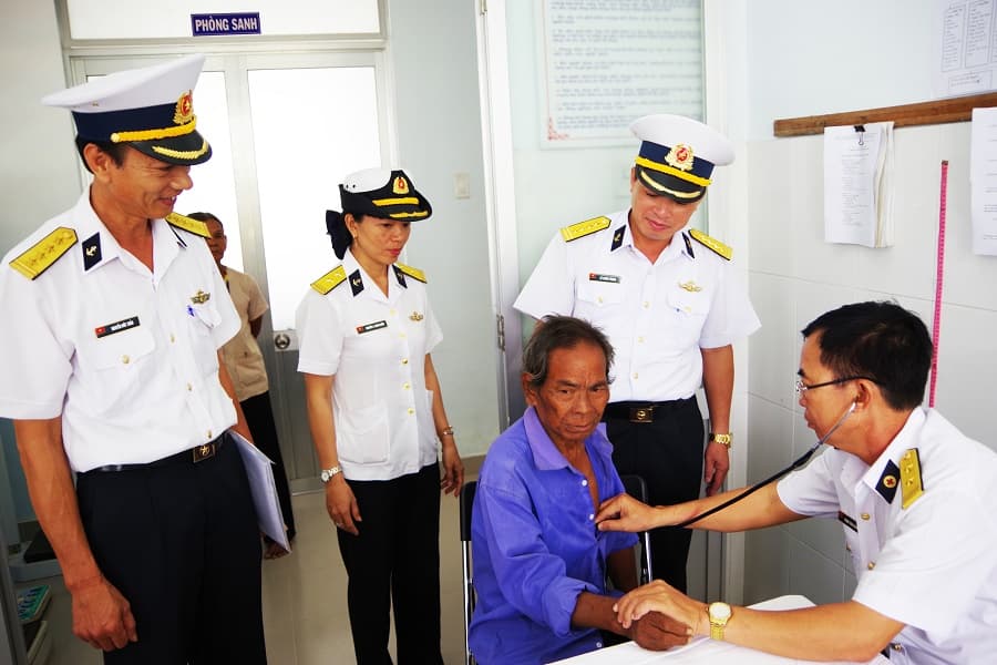 Học viện Hải quân: Tổ chức nhiều hoạt động tri ân nhân Ngày Thương binh, liệt sĩ
