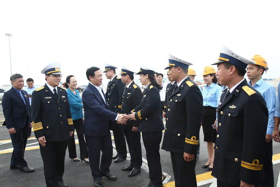 Phó Thủ tướng Vương Đình Huệ: Thăm, kiểm tra Công ty TNHH cảng Công-ten-nơ quốc tế Hải Phòng