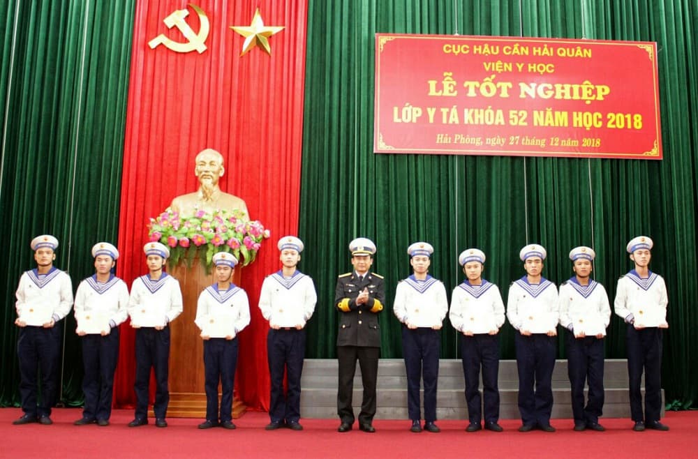 Viện Y học Hải quân: 80 học viên tốt nghiệp y tá khóa 52