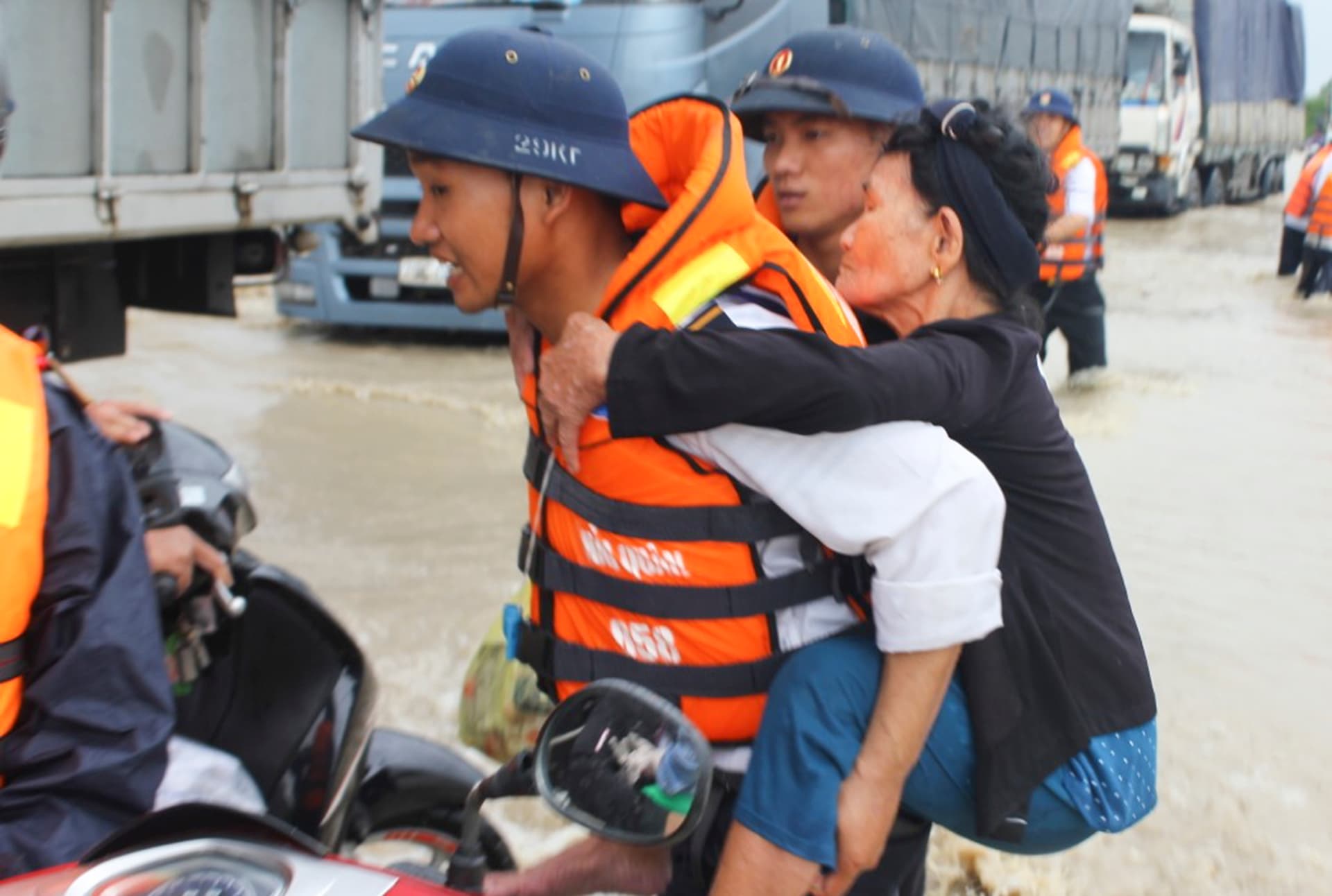Lan tỏa những câu chuyện nghĩa tình trước thềm năm mới