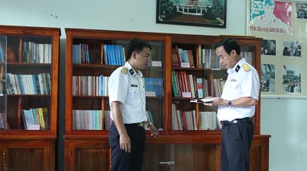 Cục Kỹ thuật Hải quân: Chấm điểm Hội thi thư viện, phòng đọc Kho 862
