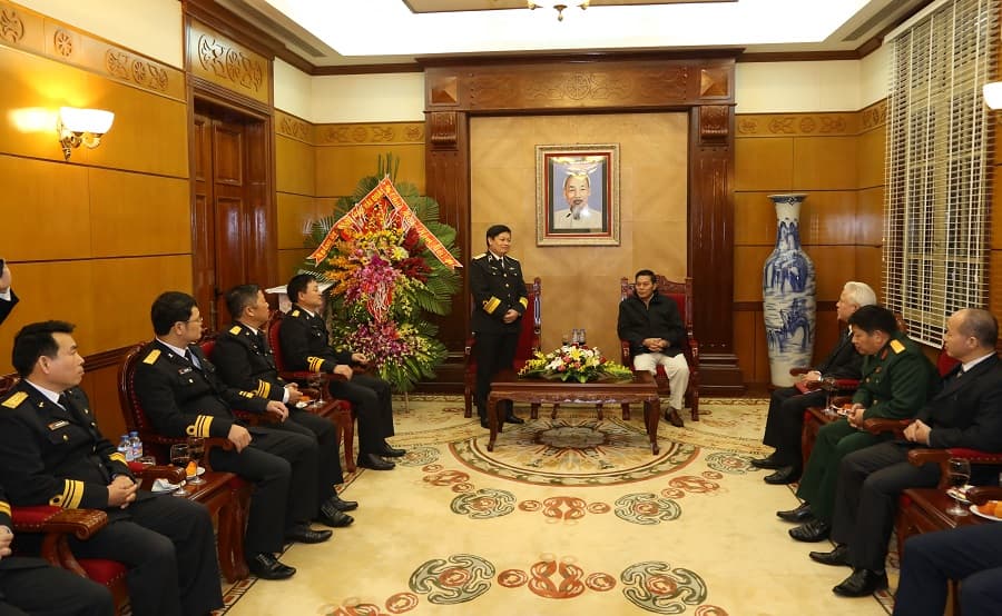 Chính ủy Hải quân làm việc với lãnh đạo TP. Hải Phòng