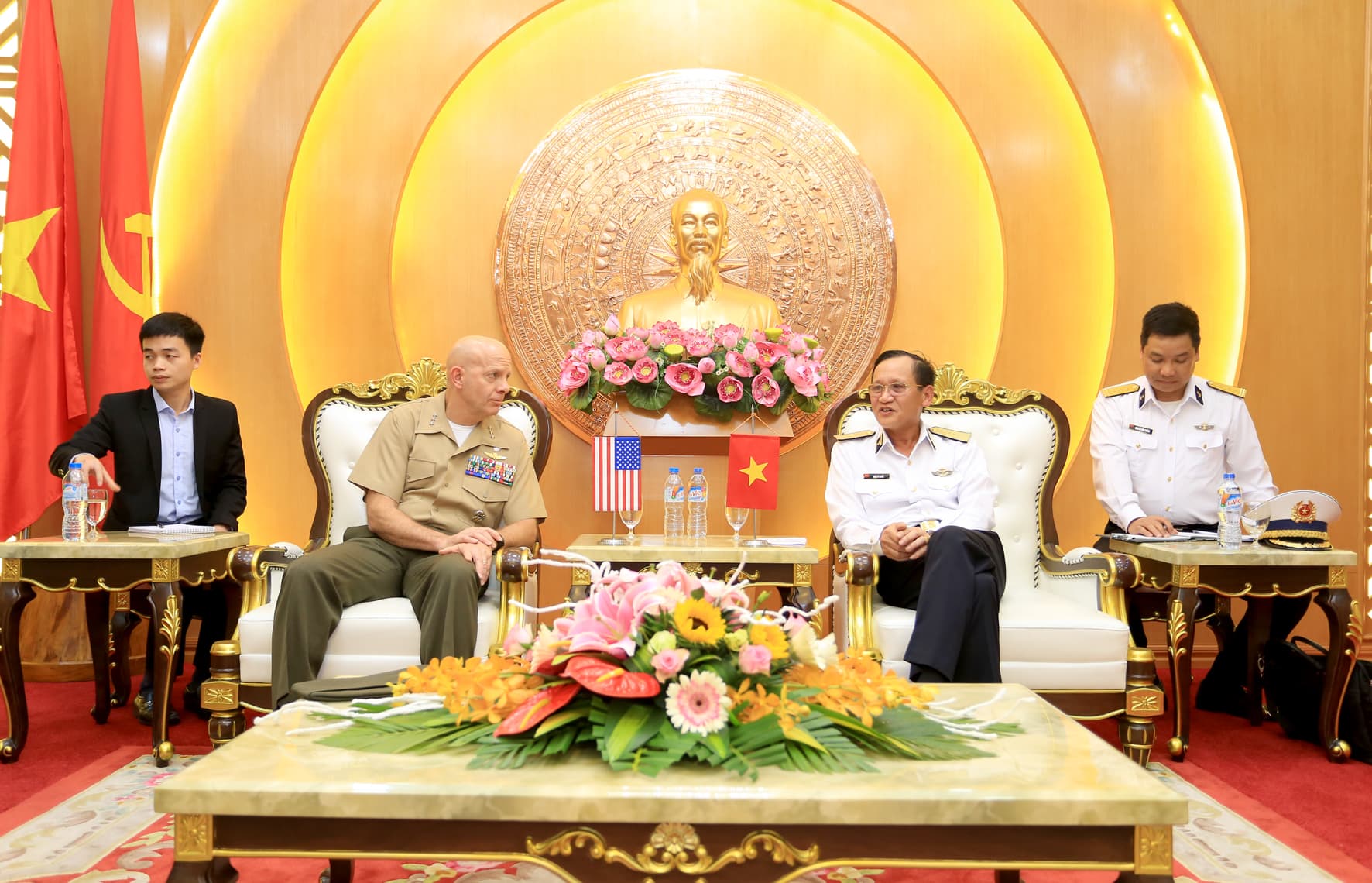 Tư lệnh Thủy quân Lục chiến Hoa Kỳ tại Thái Bình Dương thăm Quân chủng Hải quân