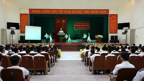 Đêm Gala tiếng Nga tại Học viện Hải quân