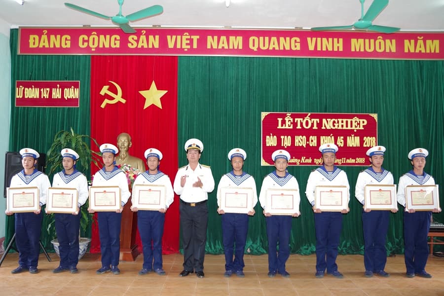 Lữ đoàn 147 Hải quân: 165 đồng chí tốt nghiệp đào tạo Hạ sĩ quan chỉ huy khóa 45