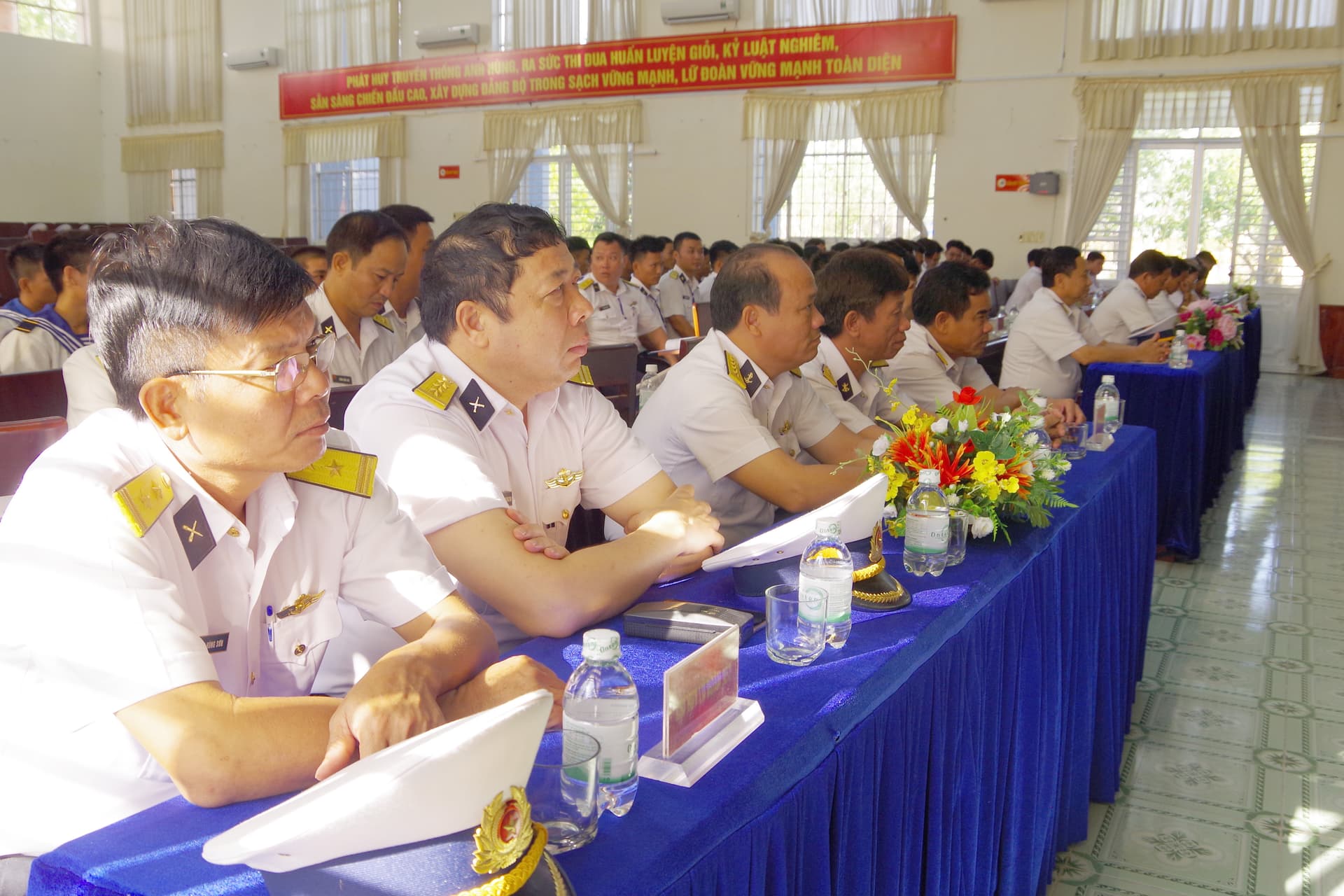Vùng 4 Hải quân: Khai mạc Hội thi sĩ quan pháo binh huấn luyện giỏi 2019