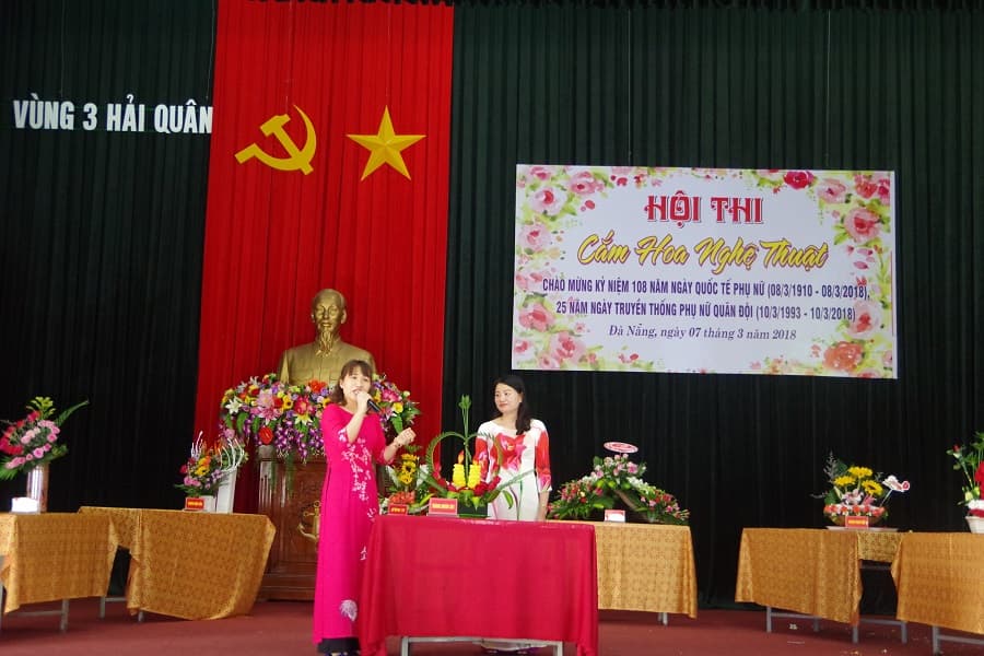 Vùng 3 Hải quân: Hội thi cắm hoa chào mừng Ngày Quốc tế phụ nữ 8-3