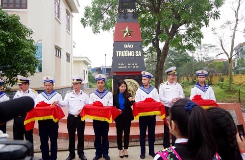 Khánh thành “Cột mốc chủ quyền đảo Trường Sa” tại Lữ đoàn 679