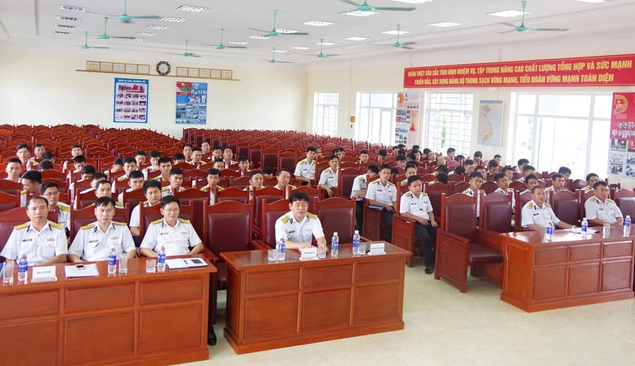 Vùng 1 Hải quân: Tập huấn cán bộ Đoàn năm 2018