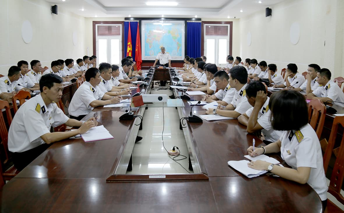 Giao nhiệm vụ đoàn công tác đối ngoại quốc phòng