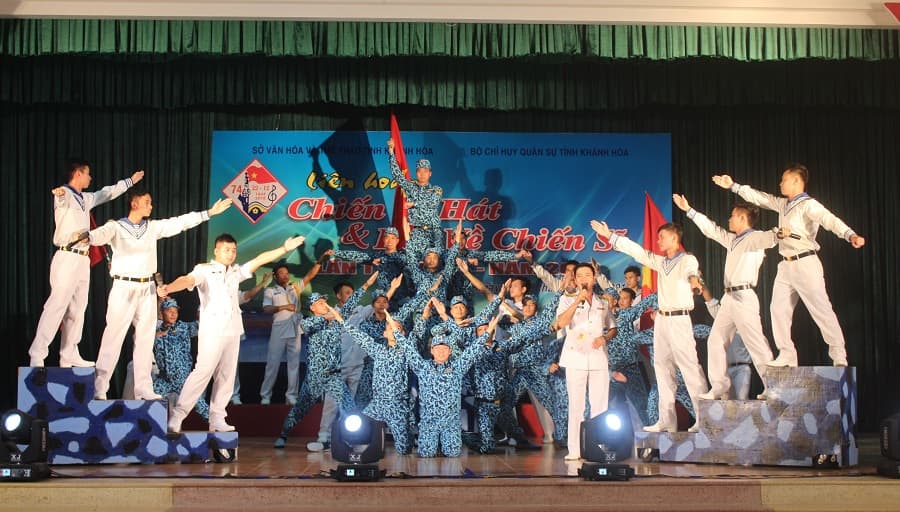 Lữ đoàn 189 Hải quân tham gia “Liên hoan chiến sĩ hát và hát về chiến sĩ tỉnh Khánh Hòa năm 2018”