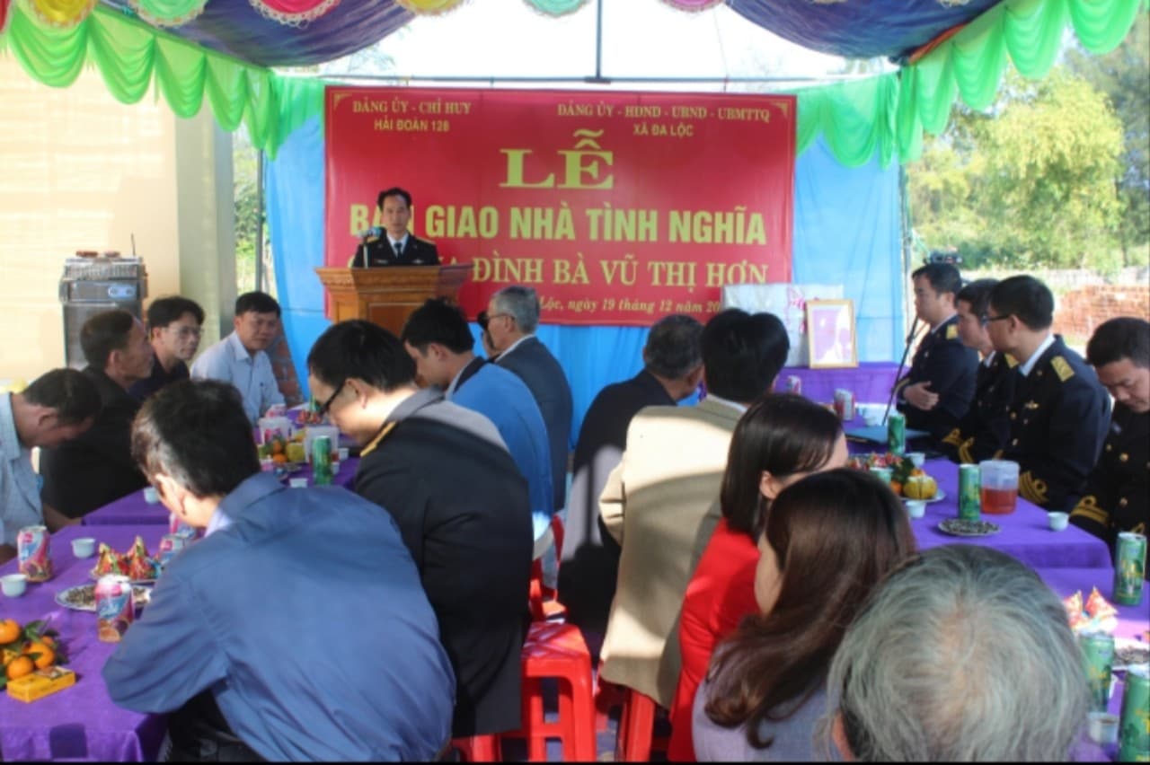 Hải đoàn 128 khánh thành và bàn giao nhà tình nghĩa tại Thanh Hóa