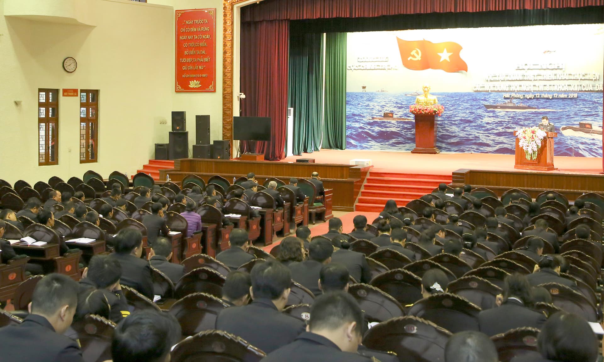 Các cơ quan, đơn vị Hải quân: Tổ chức học tập các nội dung Hội nghị Trung ương 8, Khóa XII