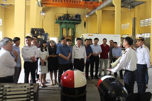 Ban Tuyên giáo Tỉnh ủy Thái Nguyên thăm, làm việc tại Nhà máy X28 Hải quân