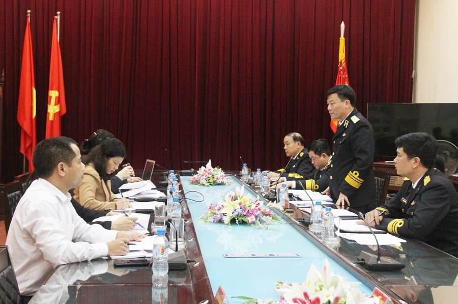 Đoàn cán bộ Ủy ban Trung ương Mặt trận Tổ quốc Việt Nam làm việc với Bộ Tư lệnh Hải quân