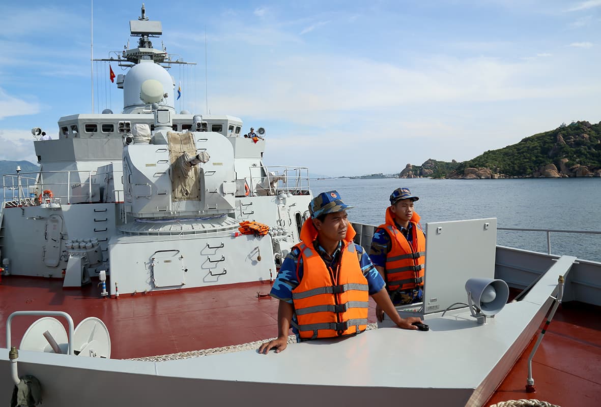 Tàu 015-Trần Hưng Đạo thăm Nhật Bản, Hàn Quốc, Trung Quốc
